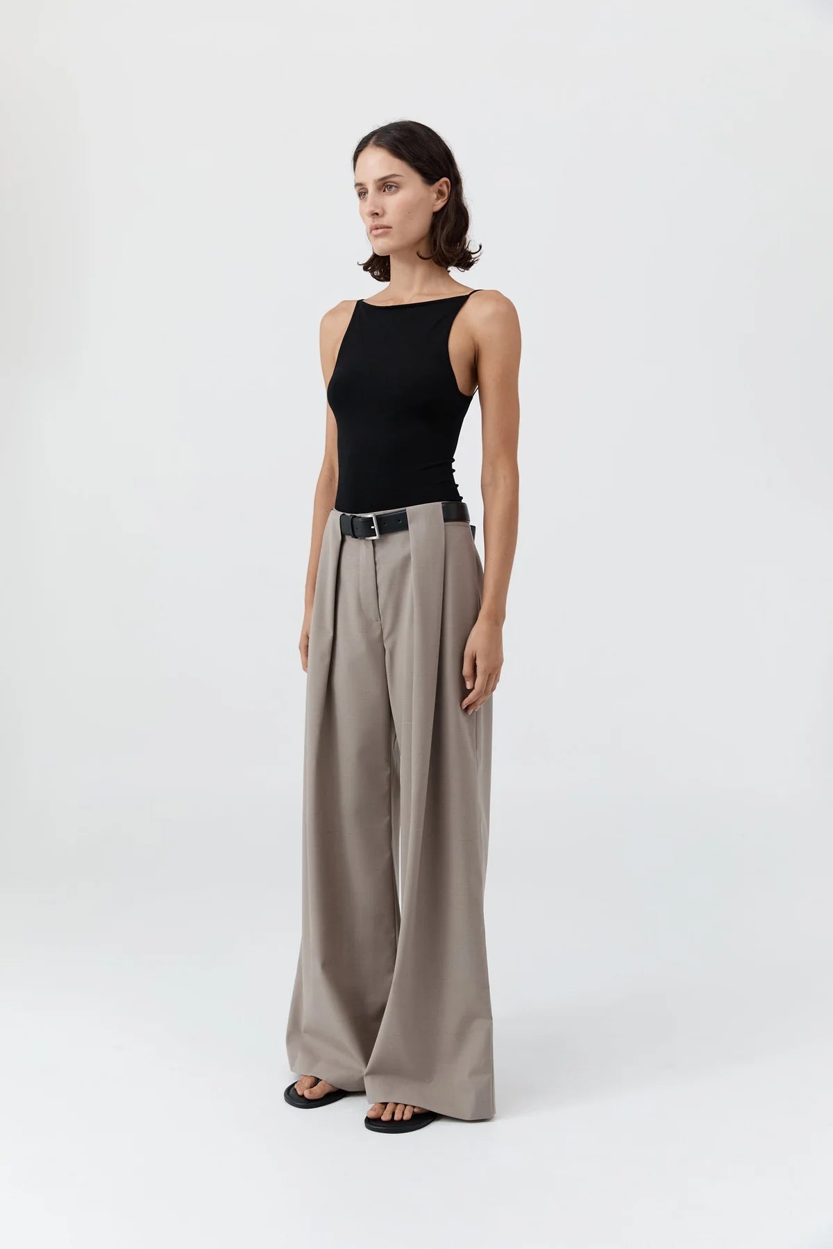 SQUARE NECK TOP