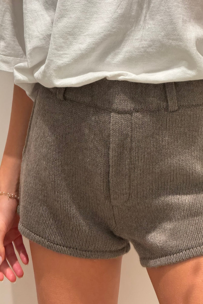 TYRA SHORTS