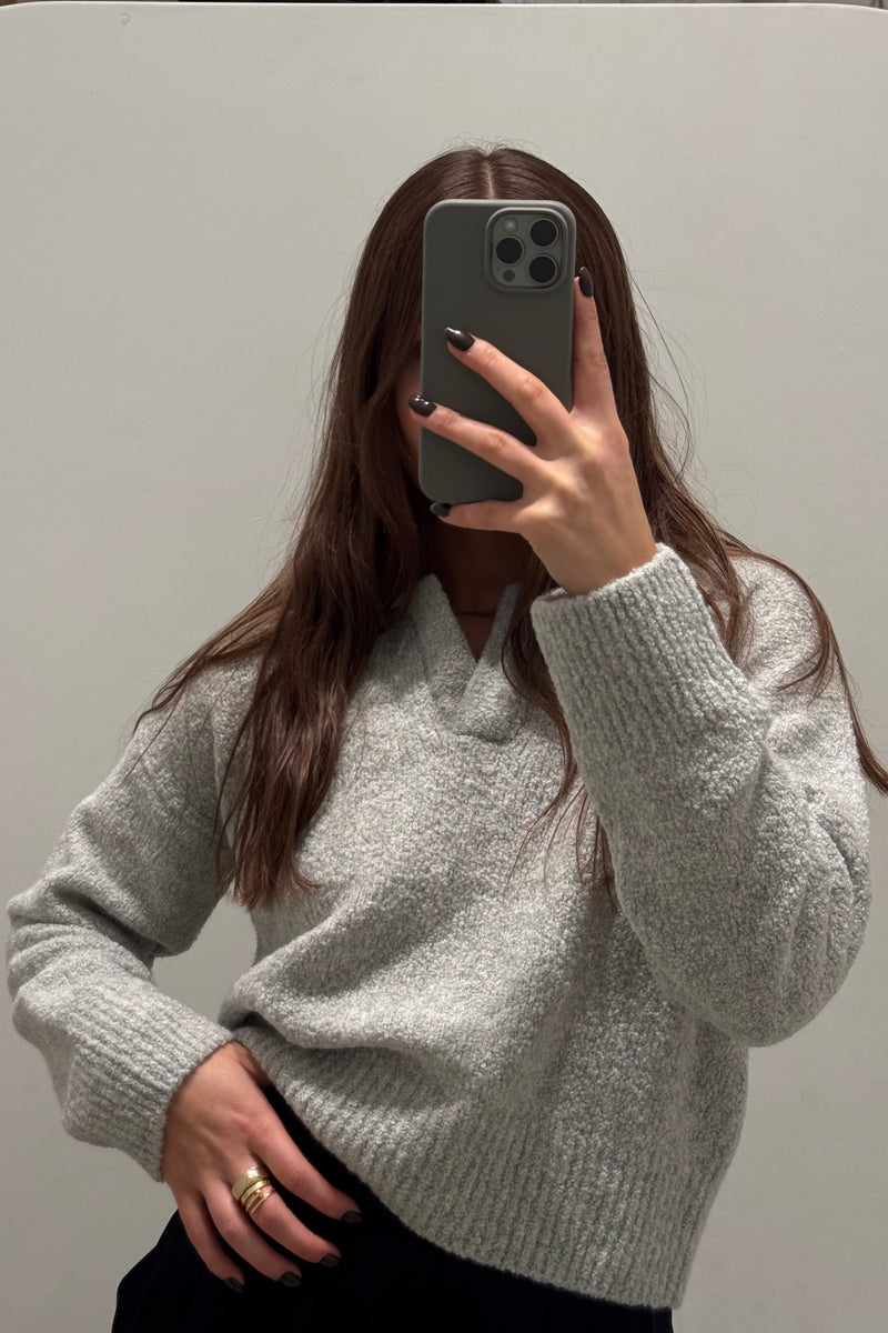 KAROLINE BOUCLE POLO SWEATER