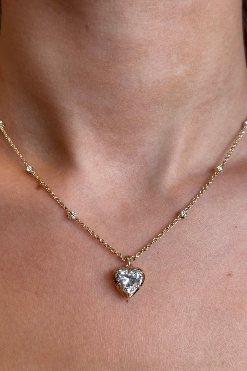 LAB DIAMOND HEART NECKLACE
