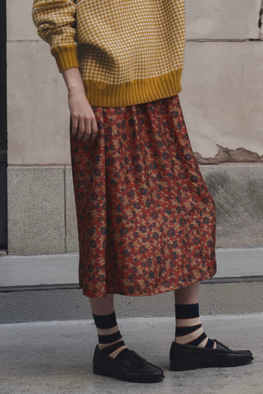 THE CANARY SKIRT