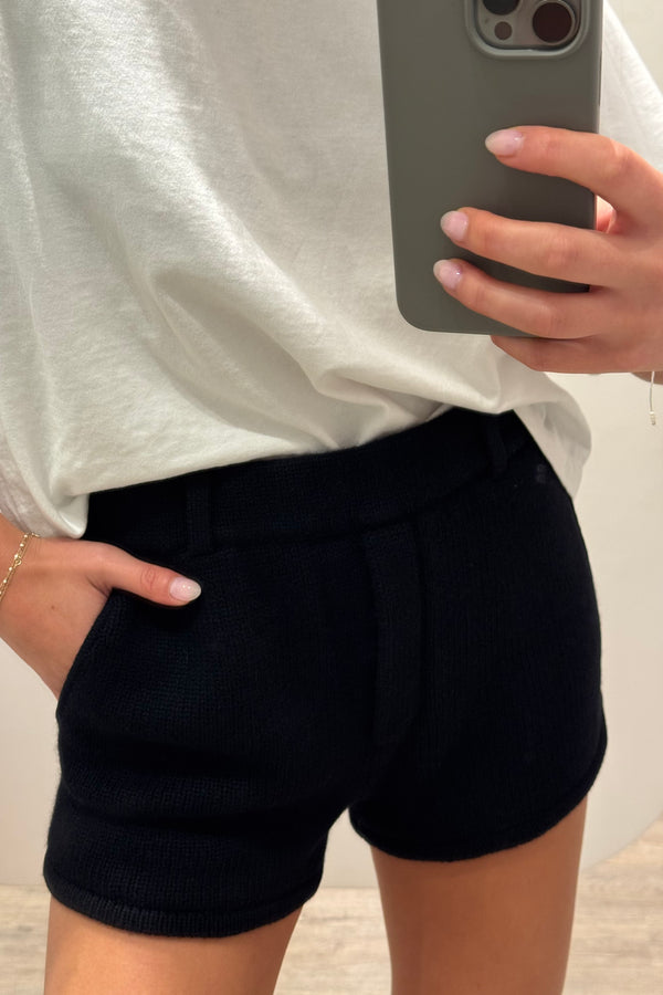 TYRA SHORTS