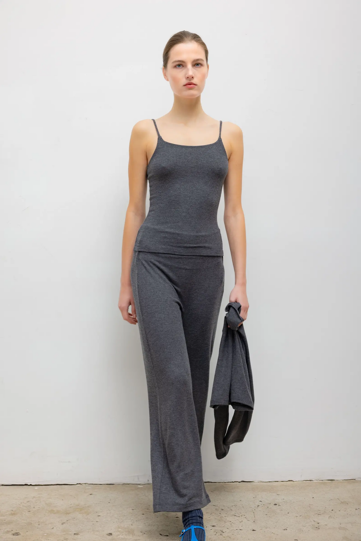 LAUREN CROP FLARE PANT