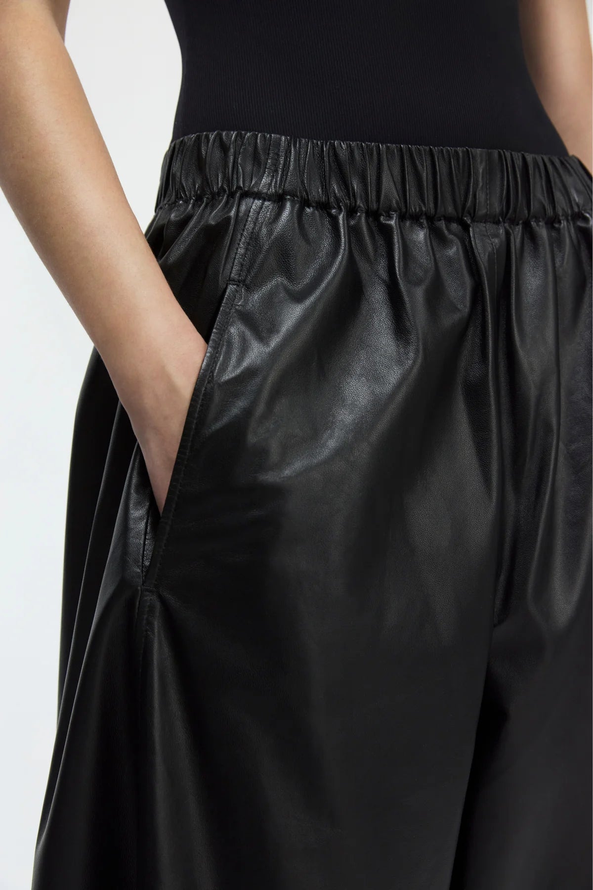 PALMA LEATHER WIDE LEG PANTS