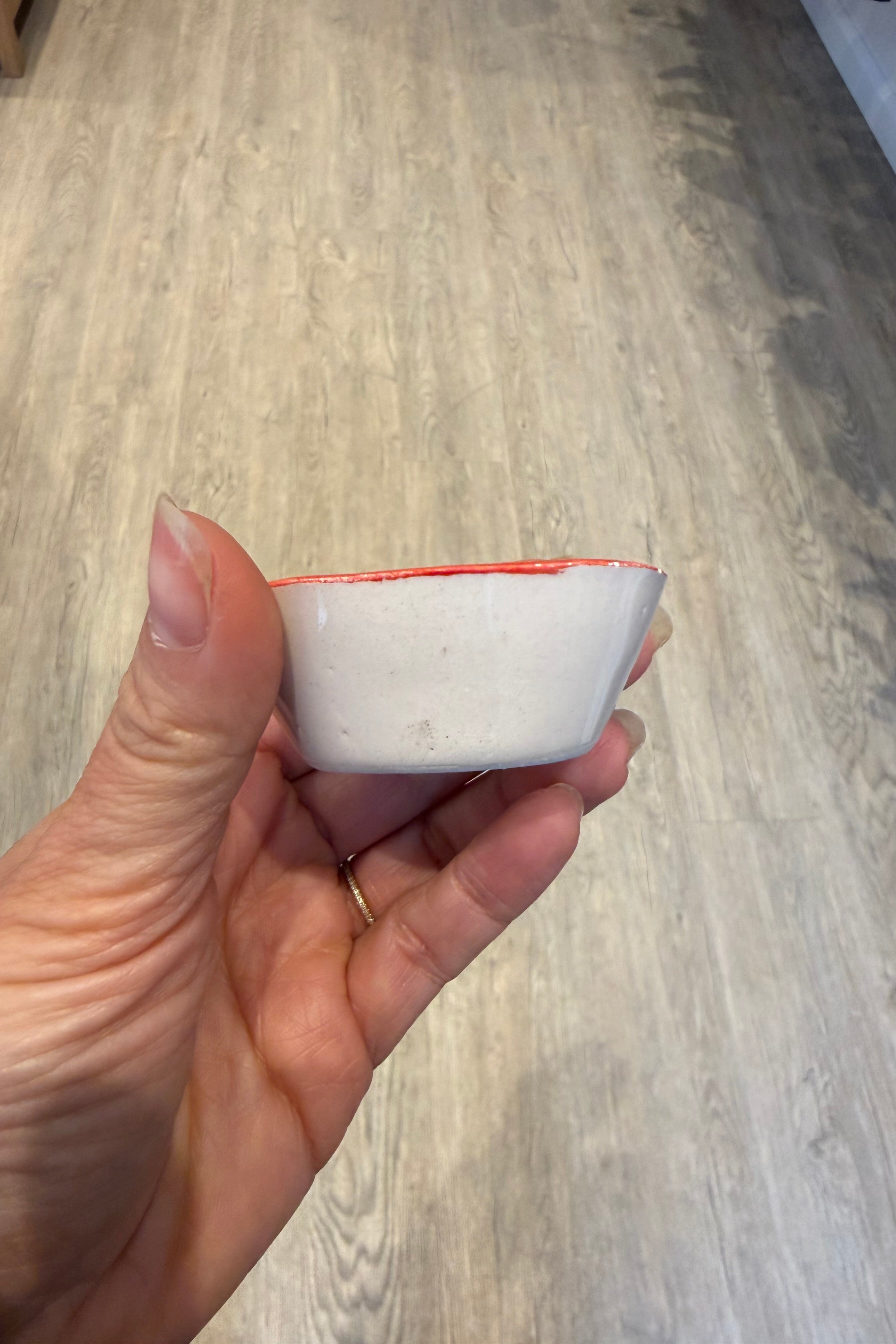 MINI CLAY BOWL IN CHILI