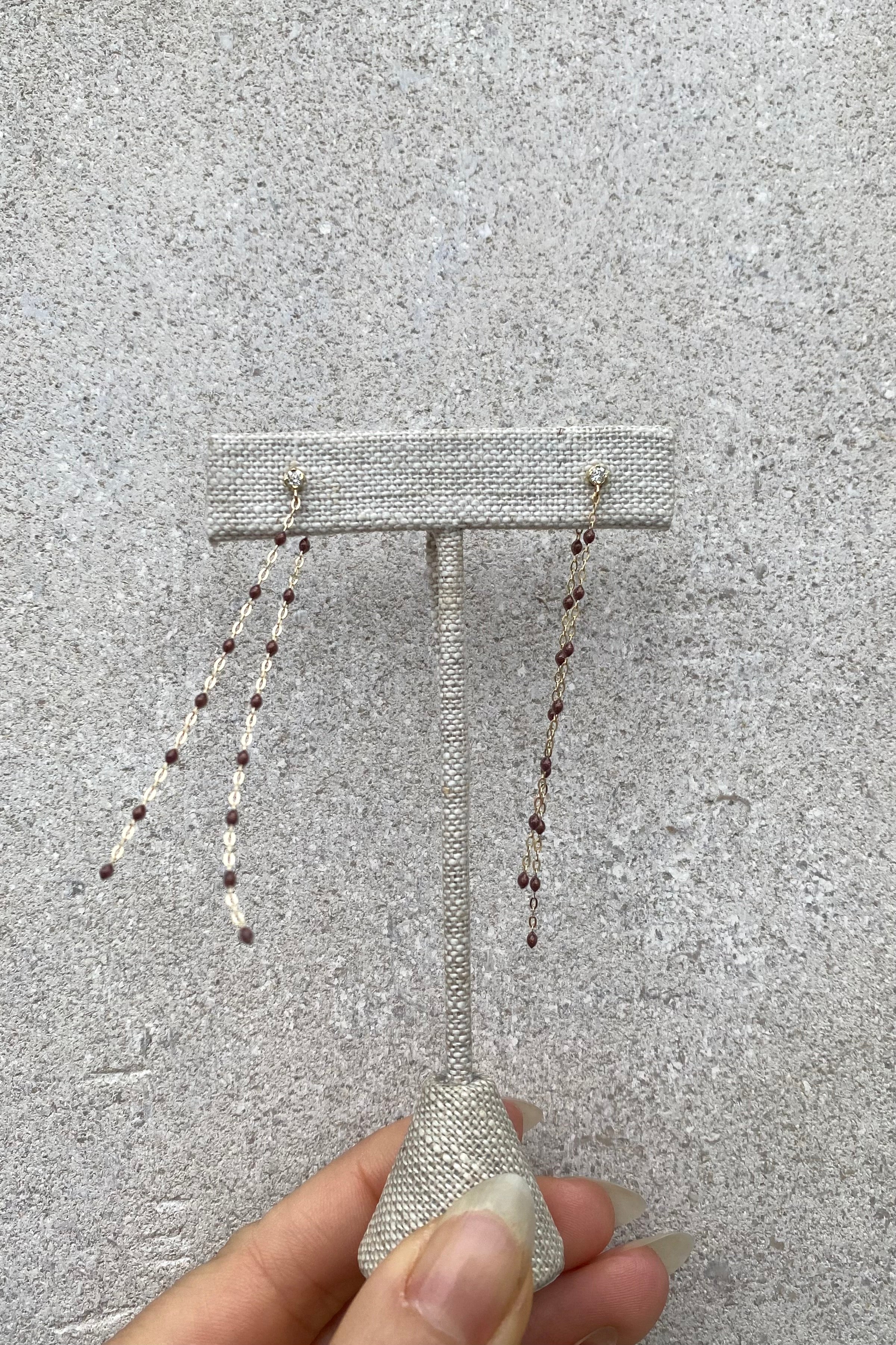 CLASSIC DIAMOND DANCING EARRINGS IN COPPER