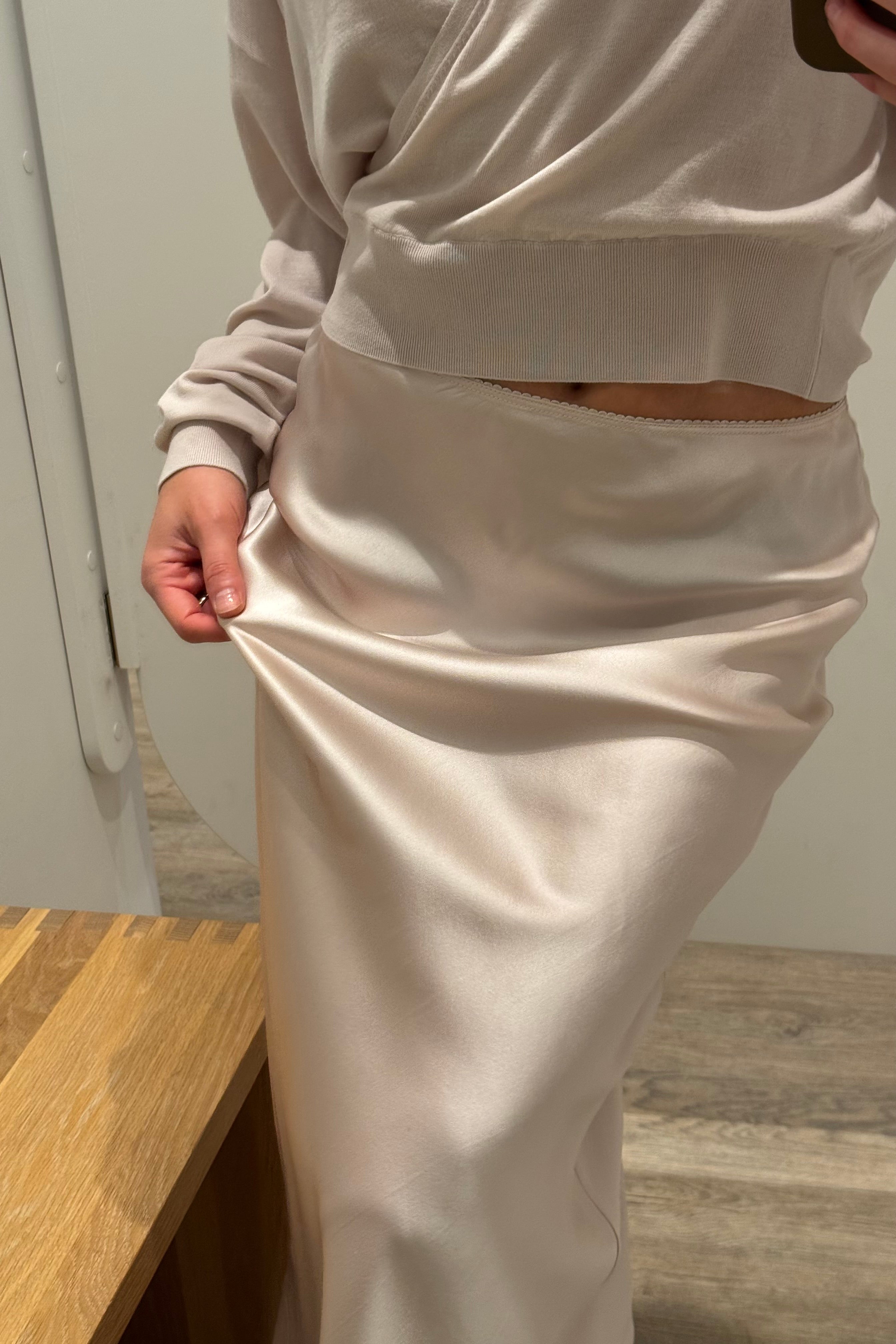 MIRANDA B SCALLOP TRIM BIAS CUT SKIRT