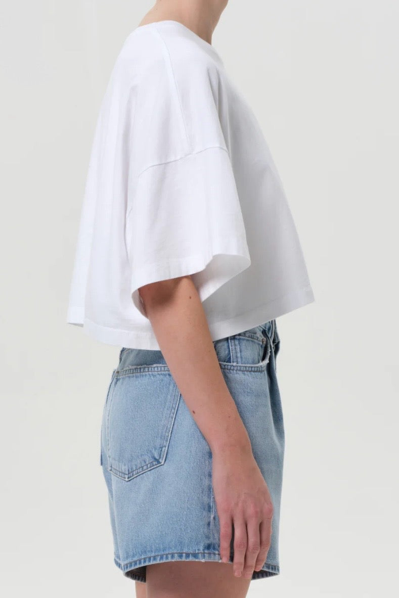 ARLI OVERSIZED CROPPED TEE