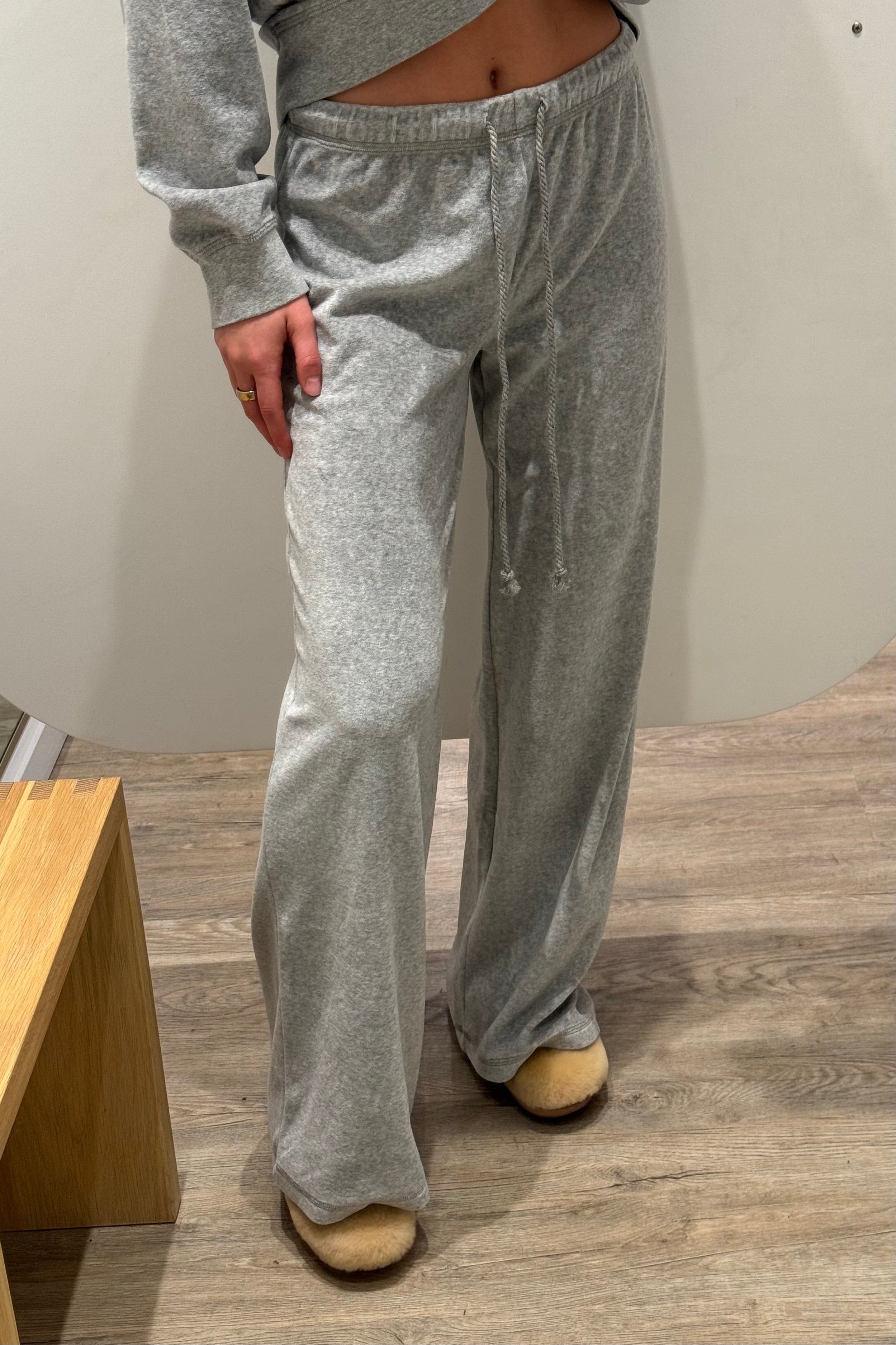 MANON VELOUR SWEATPANT