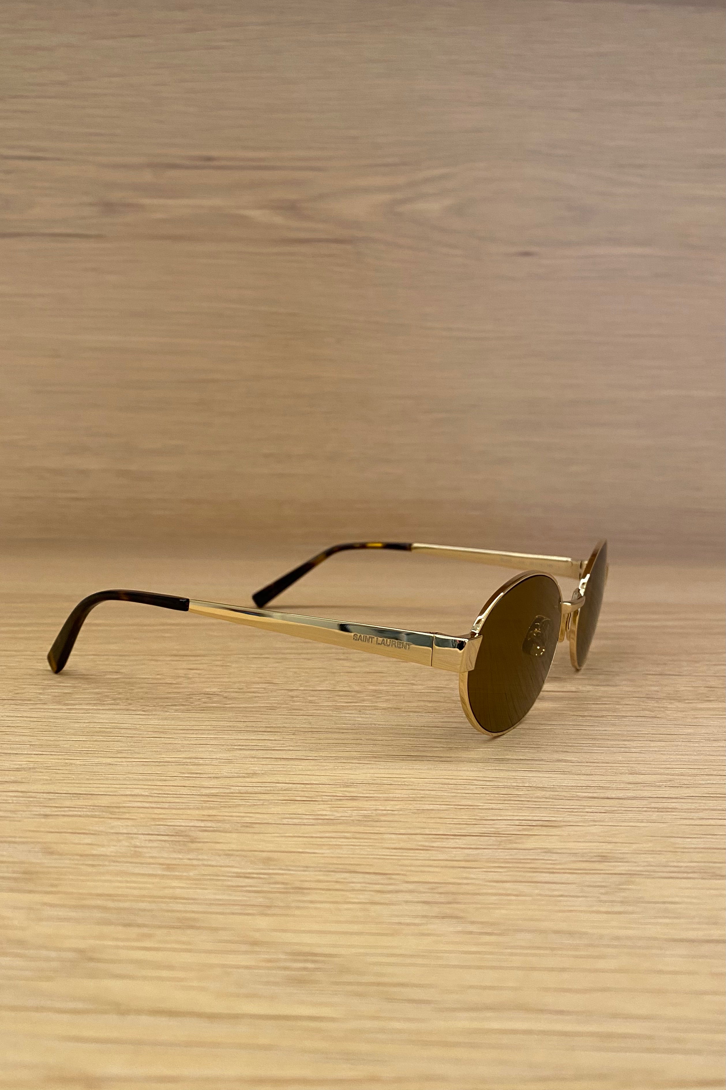 GOLD METAL SUNGLASSES