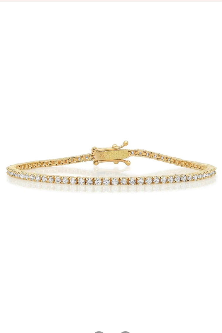 4 PRONG DIAMOND TENNIS BRACELET