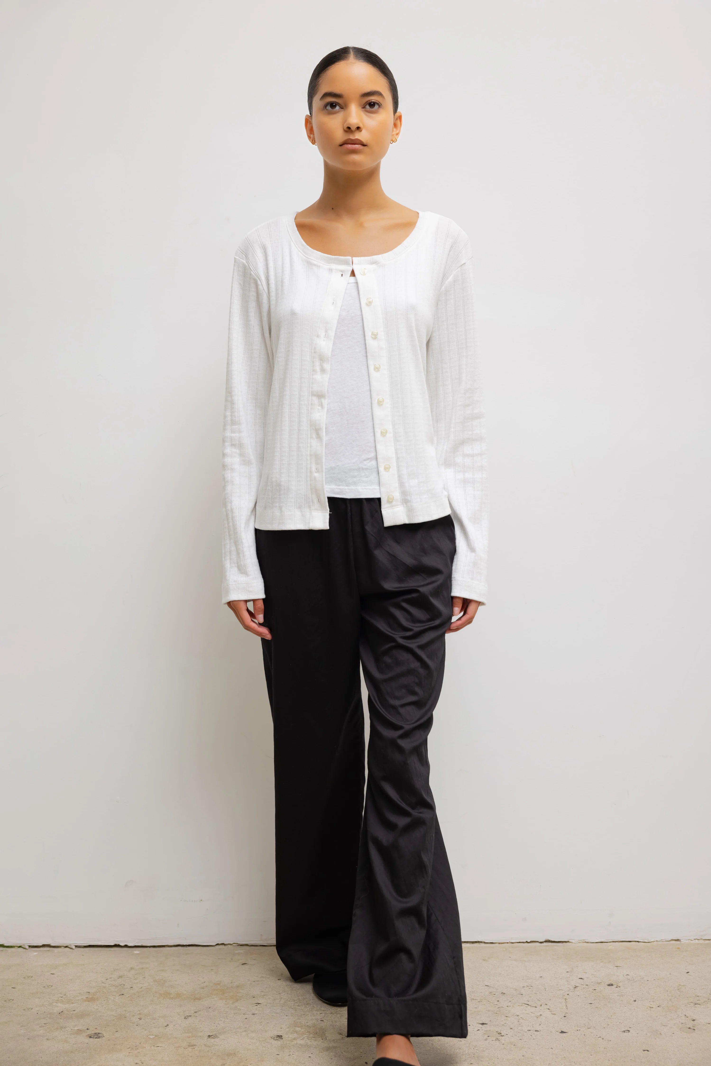 CARDIGAN CLASSIQUE COL ROND EN POINTELLE