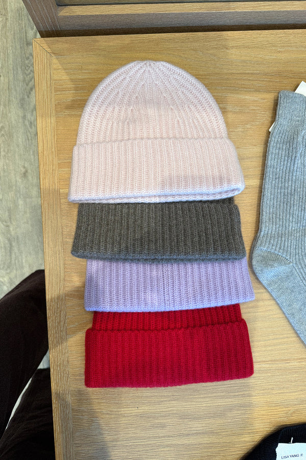 MARTIGNY BEANIE IN DOVE GREY