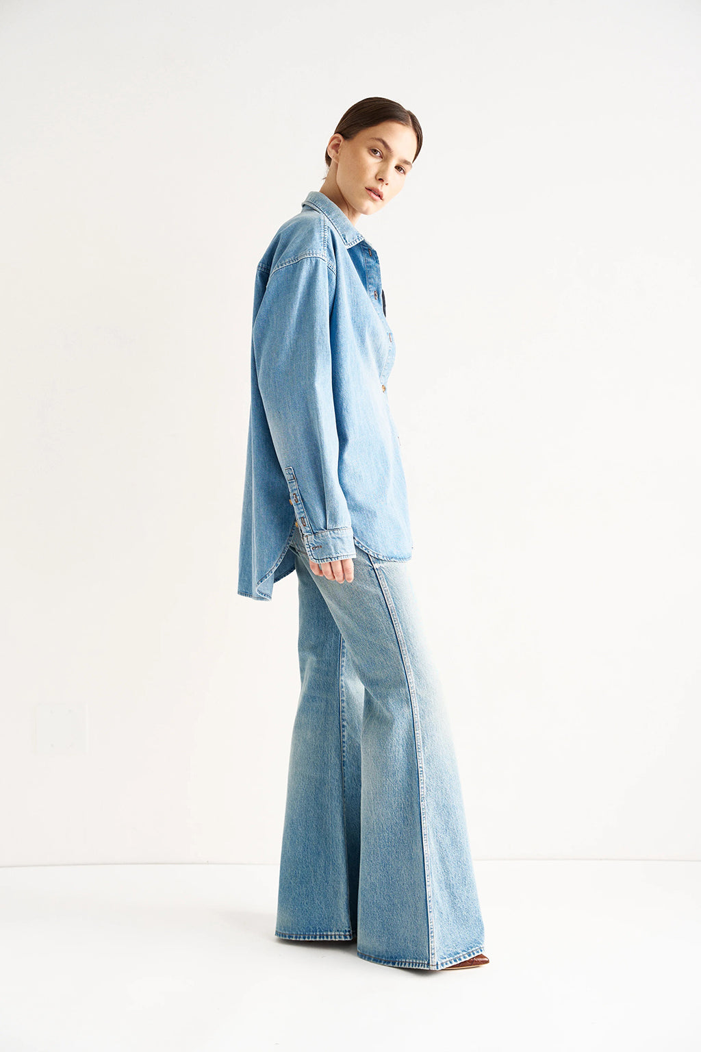 THE ELEPHANT BELL DENIM