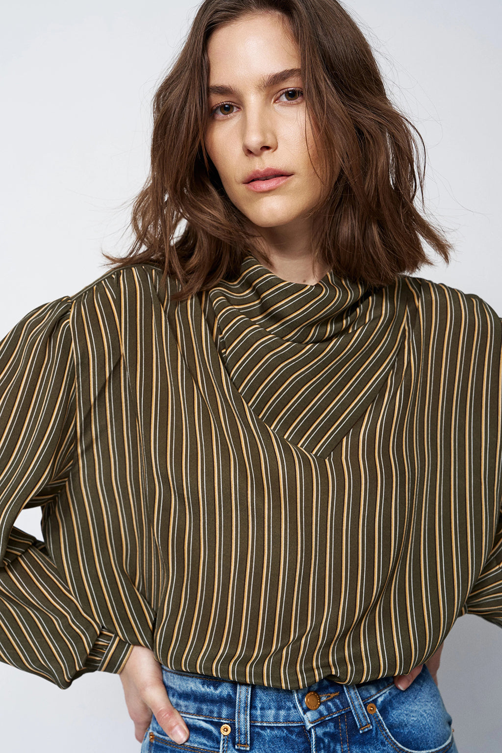 THE HANKIE BLOUSE
