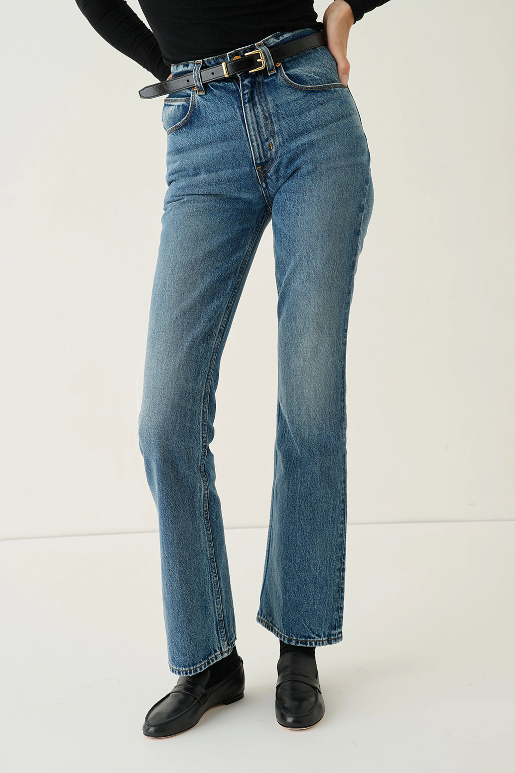 THE TIGHT BABY BOOT JEAN