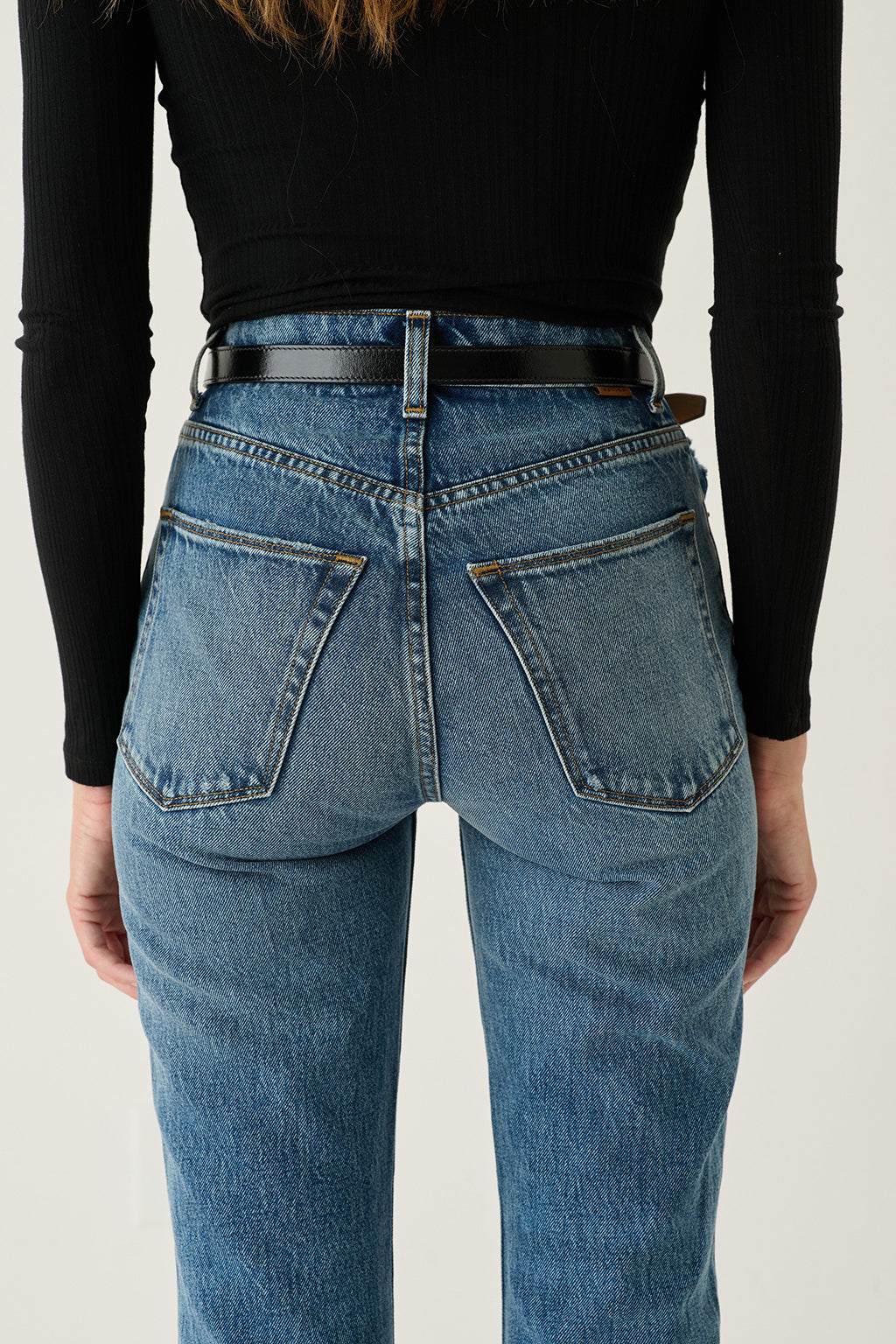 THE TIGHT BABY BOOT JEAN