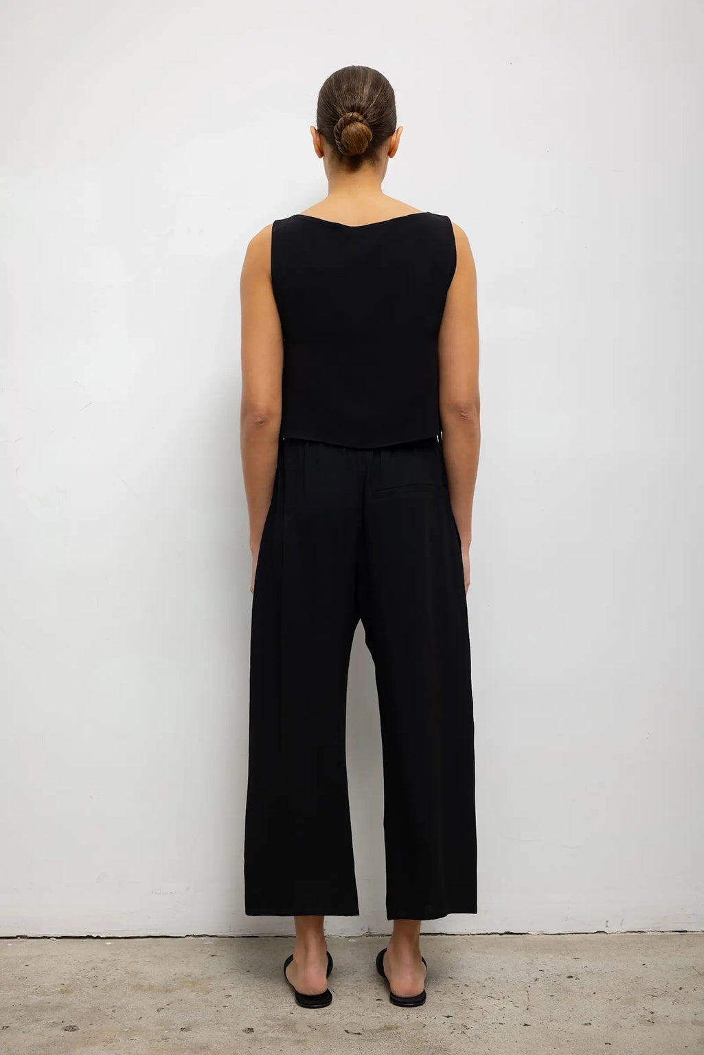 ARI BOATNECK TIE TOP