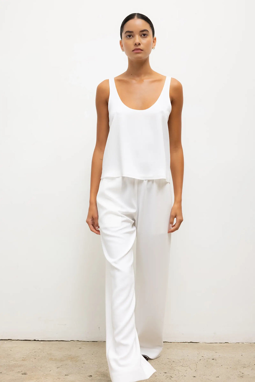 ARI SCOOP NECK TANK