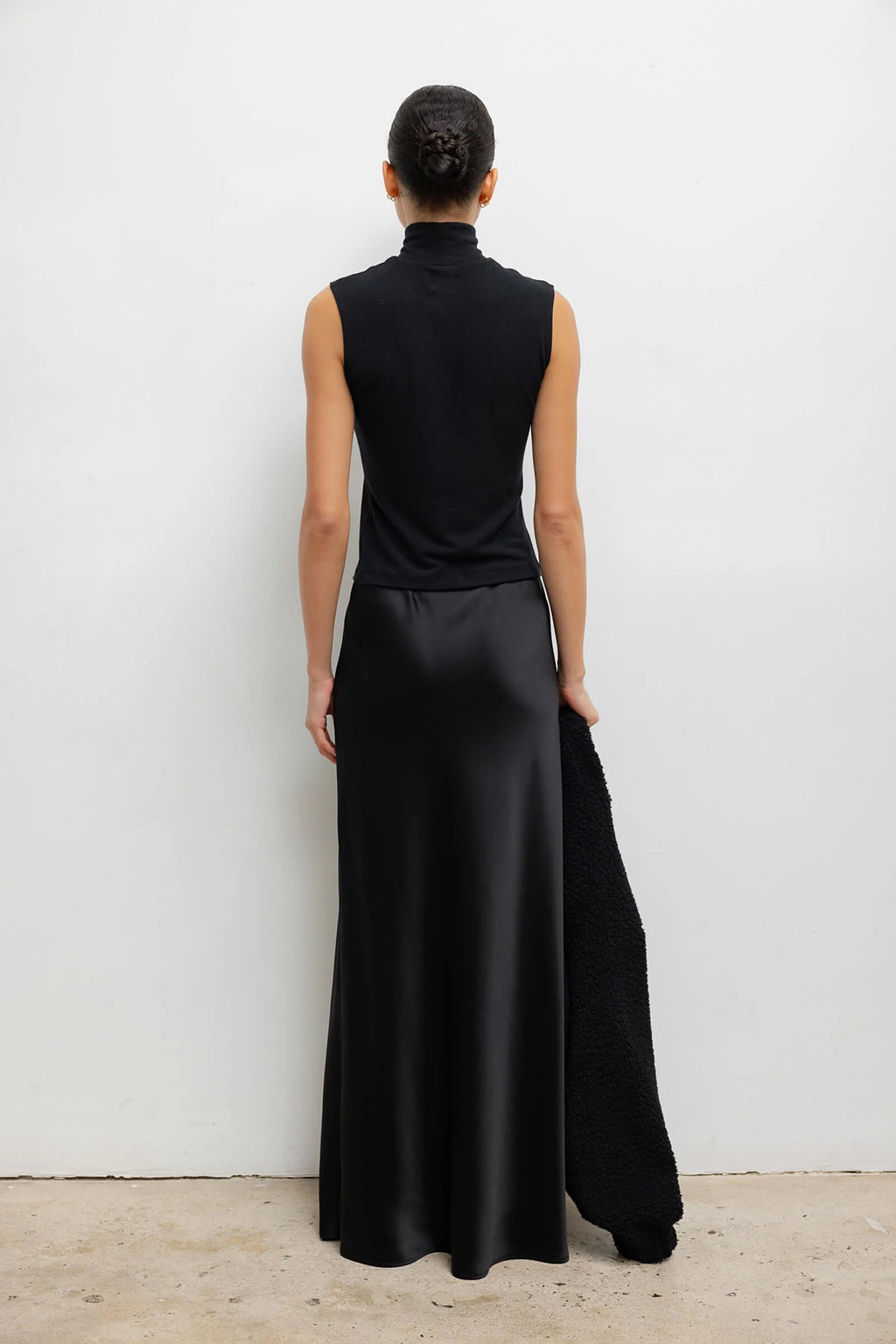 LAUREN SLEEVELESS TURTLENECK