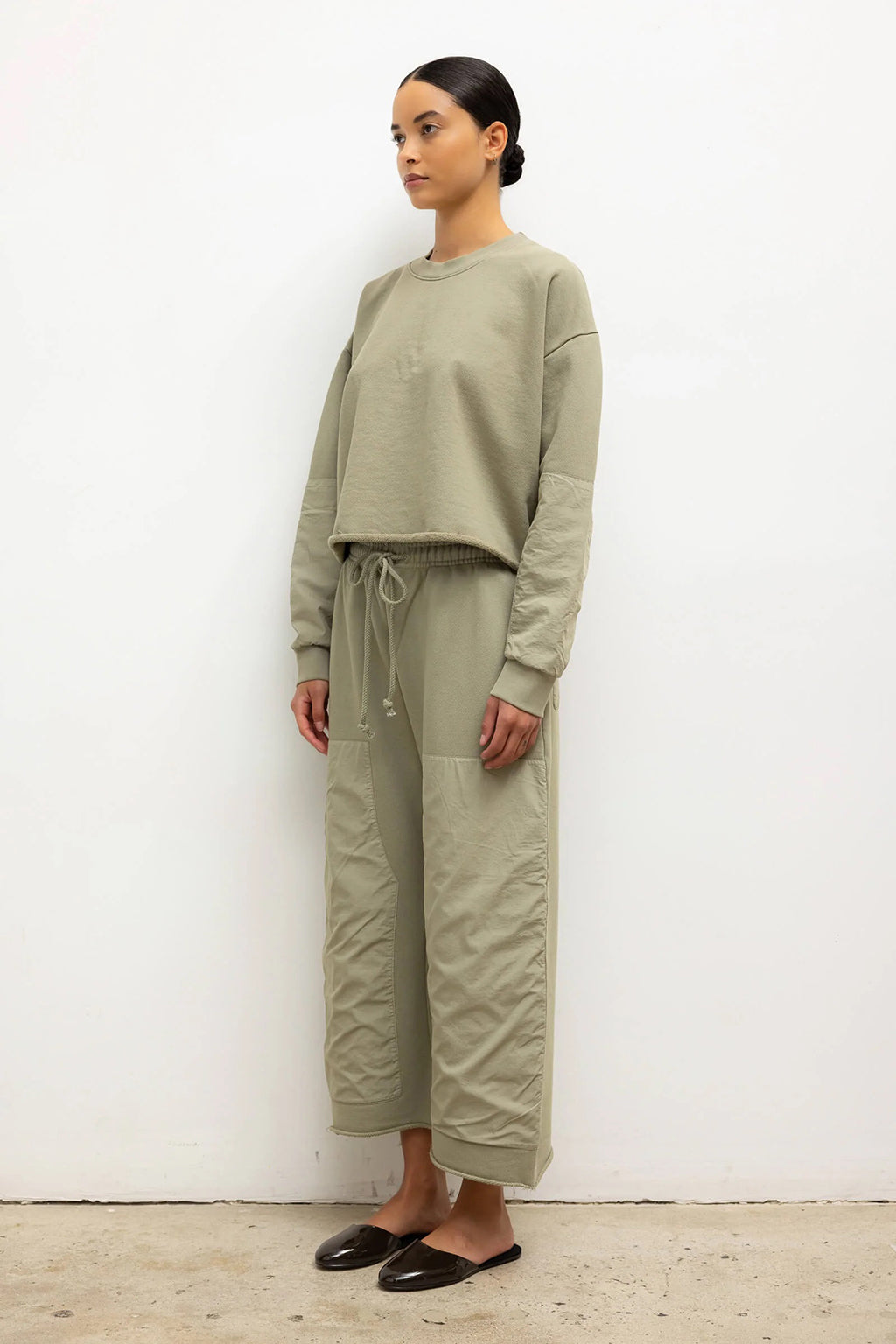 JAMIE PATCH CREW NECK SWEATER