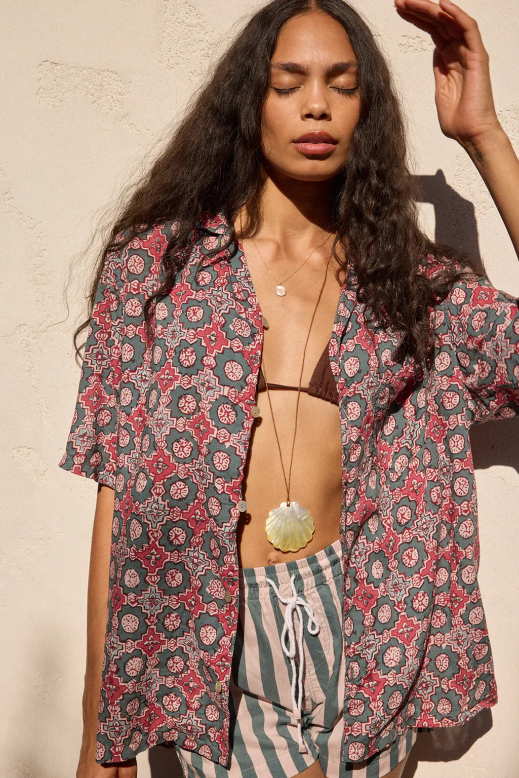 SHELL NECKLACE - CLAM