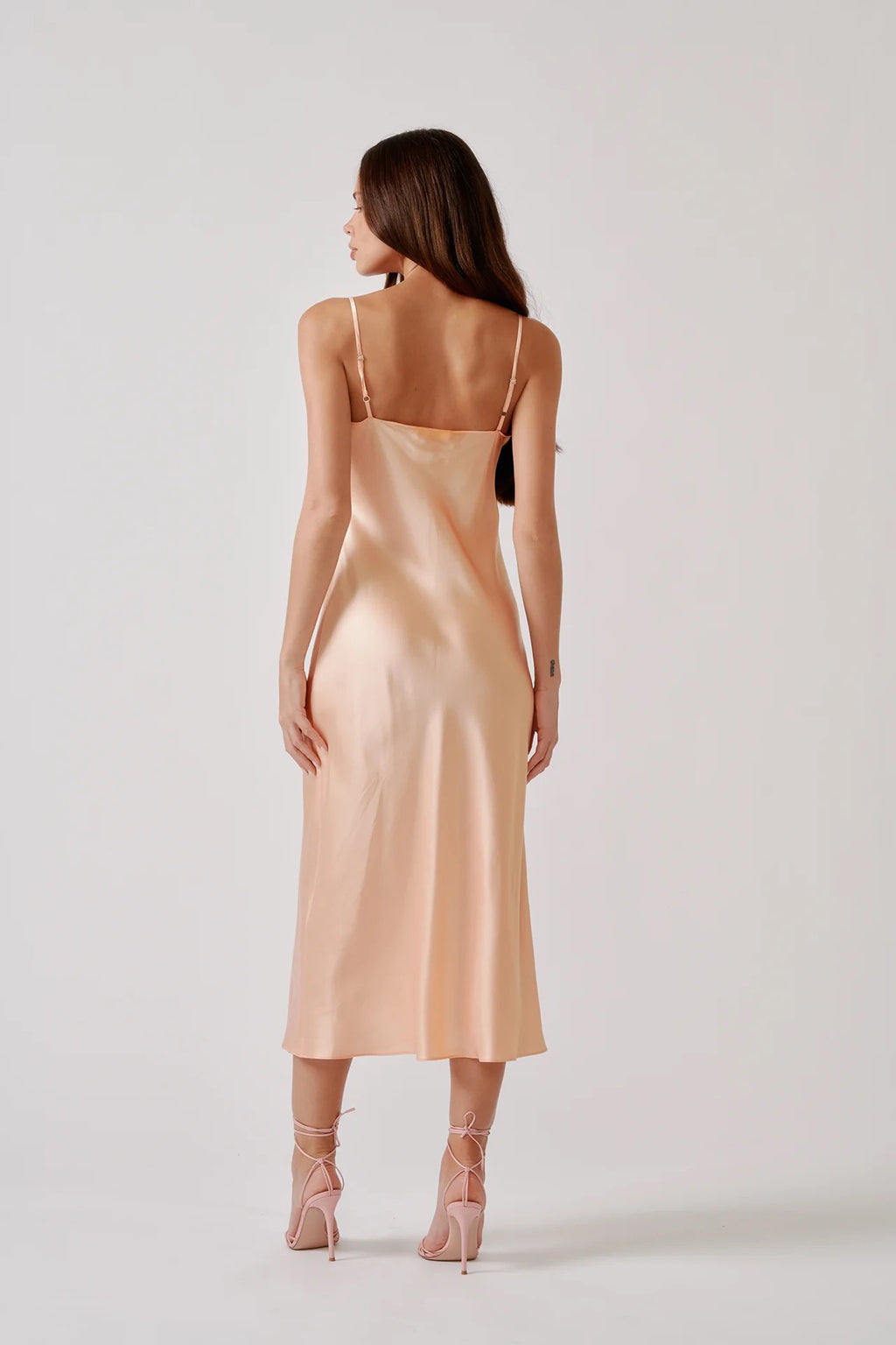 TAYLOR V-NECK LAYERING DRESS