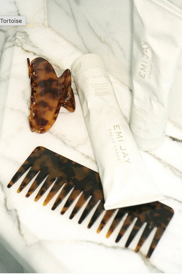 DETANGLING COMB