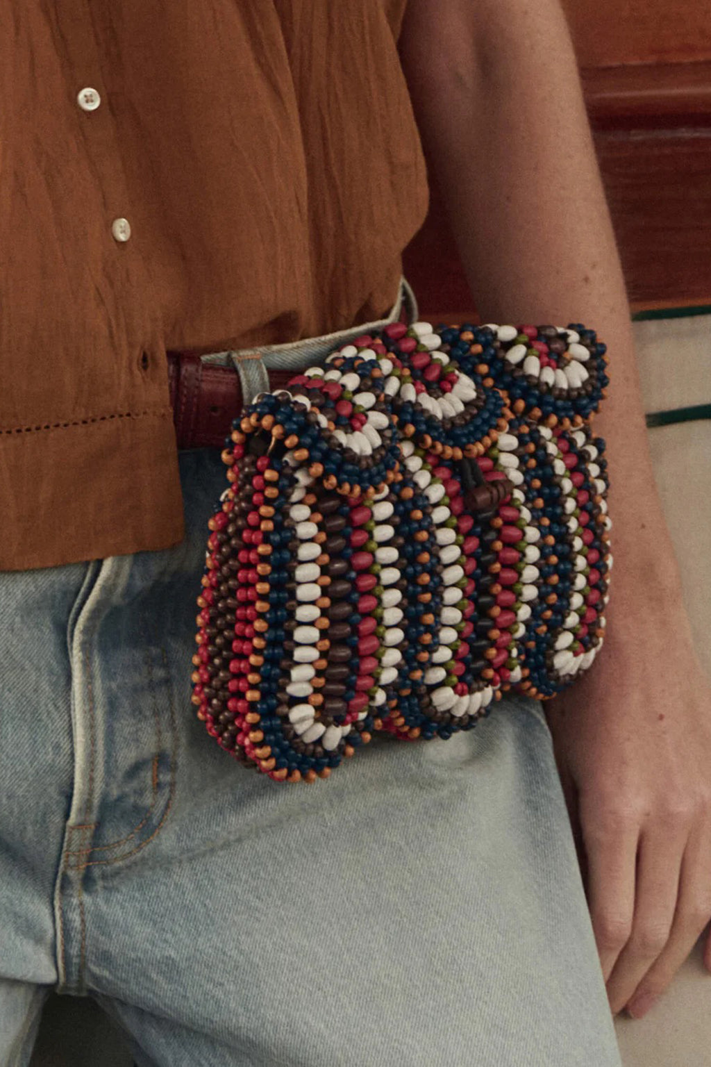 THE BEADED CLUTCH