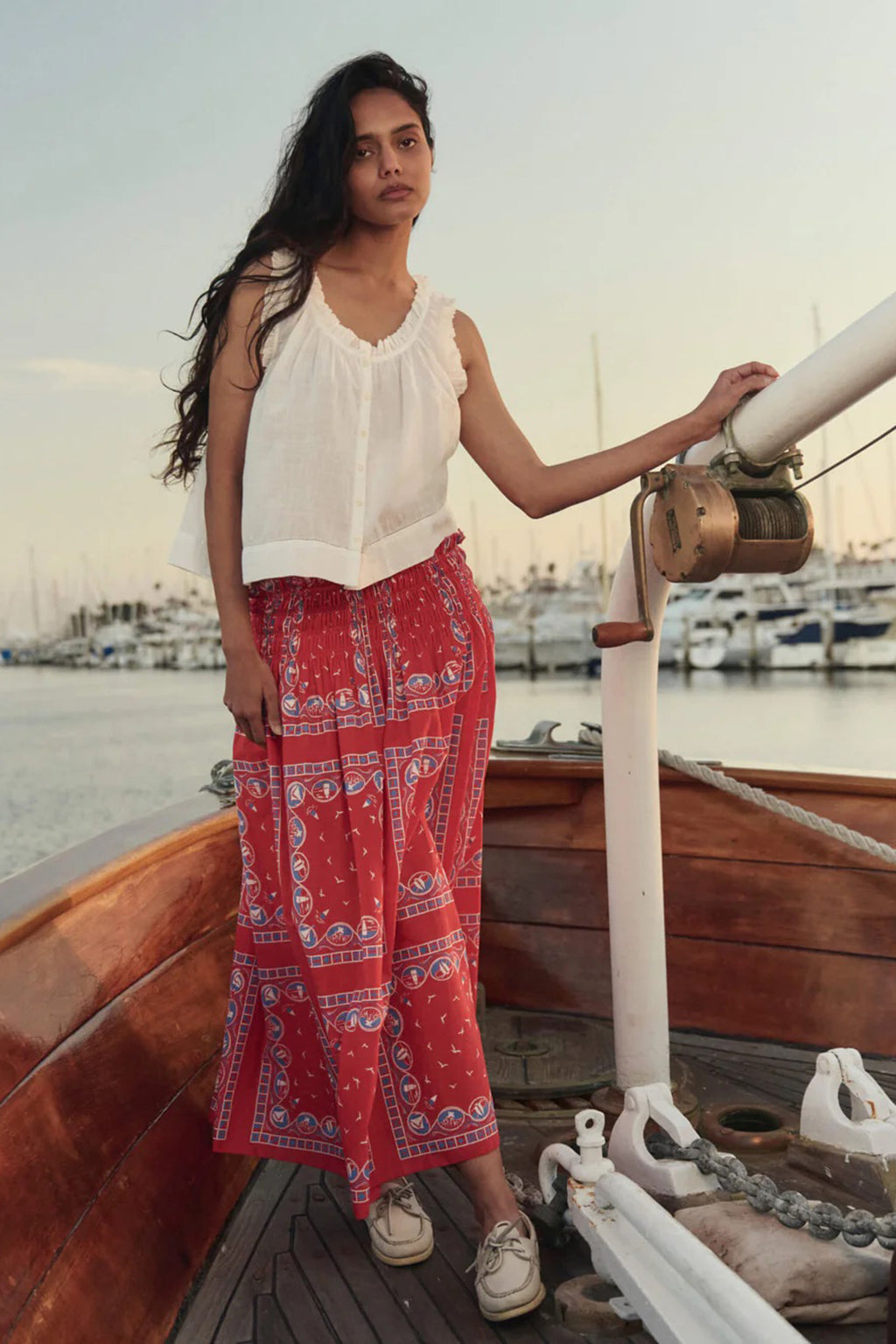 THE CANARY SKIRT