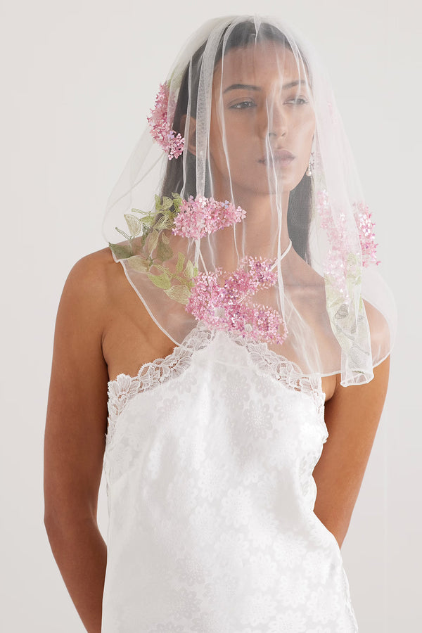 LILAC EMBROIDERED TULLE VEIL