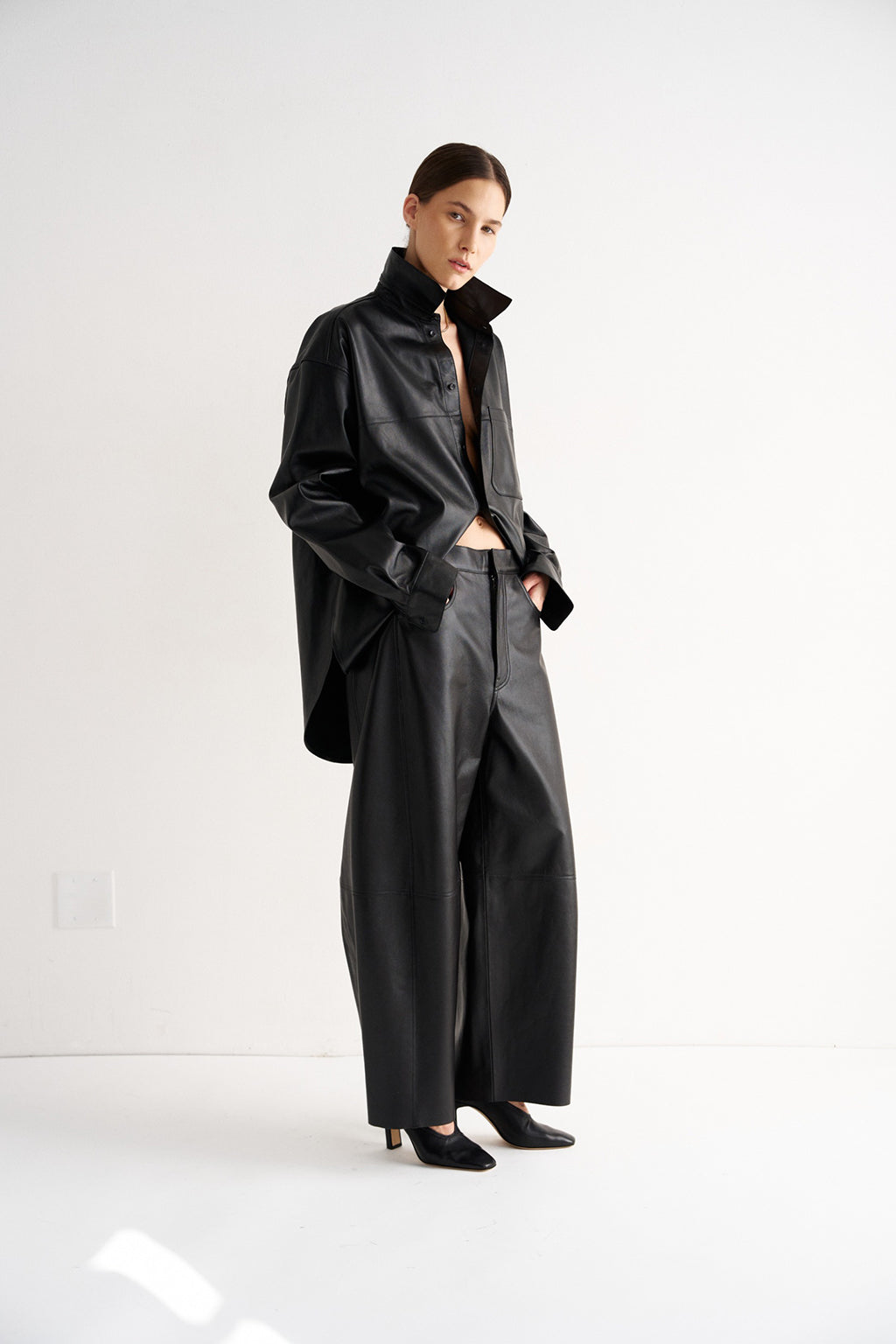 THE LEATHER SCULPTED BAGGY PANT