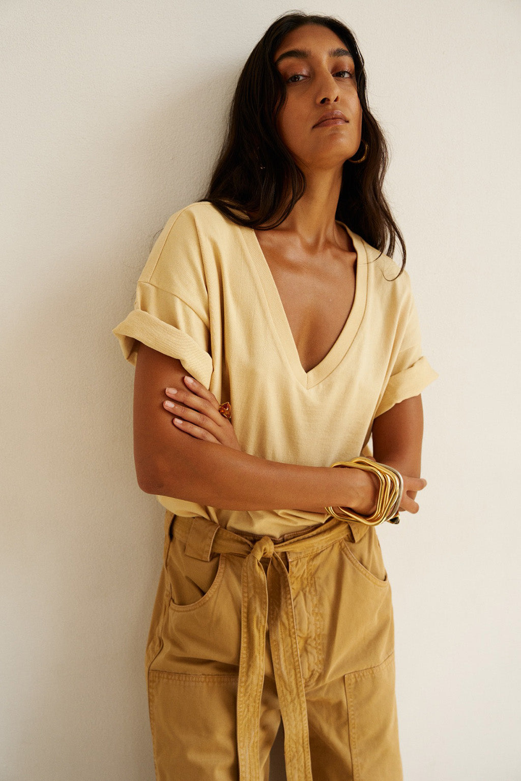 THE V NECK TEE