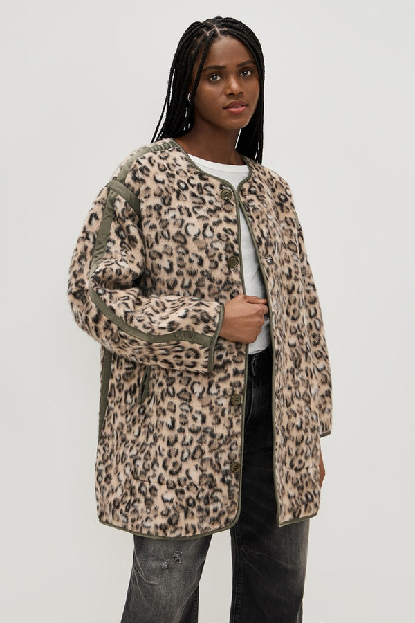 LEOPARD KNIT COAT