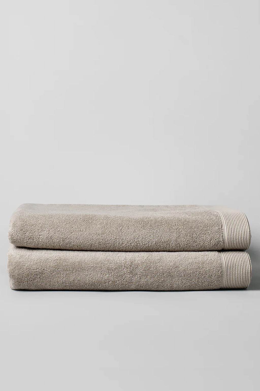 THE BATH TOWEL TRUFFLE
