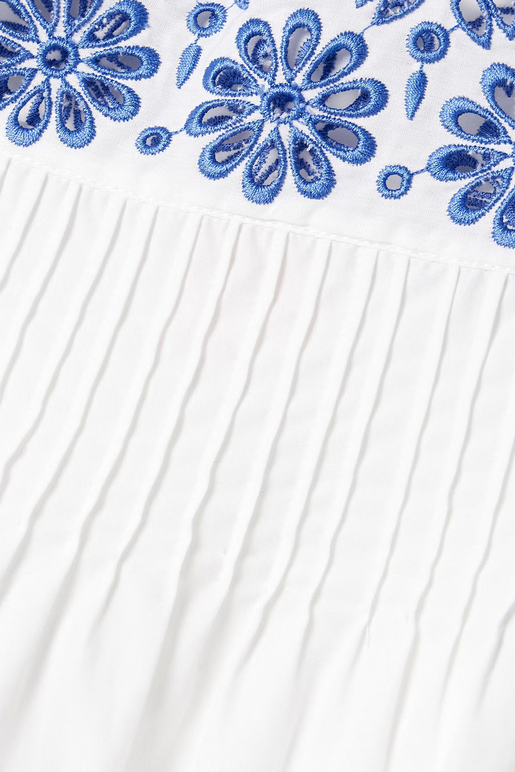 ROBE COURTE EN POPELINE DE COTON PLISSÉE AVEC FINITION BRODERIE ANGLAISE FIOCCHINI